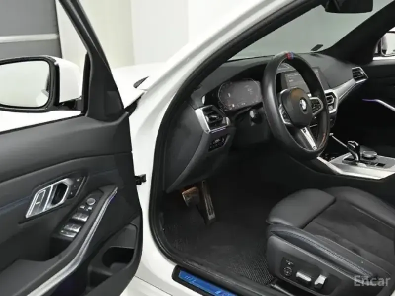 2022 BMW 3 серии с пробегом 40 538 км