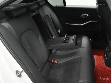 2022 BMW 3 серии с пробегом 40 538 км