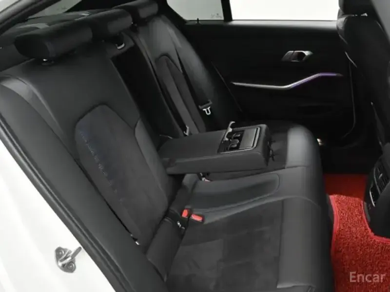 2022 BMW 3 серии с пробегом 40 538 км