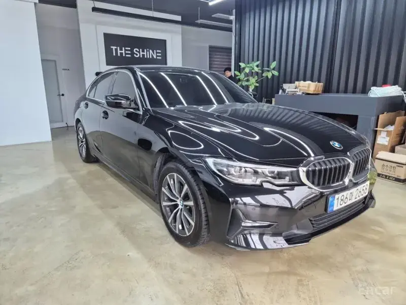 2021 BMW 3 серии с пробегом 14 708 км