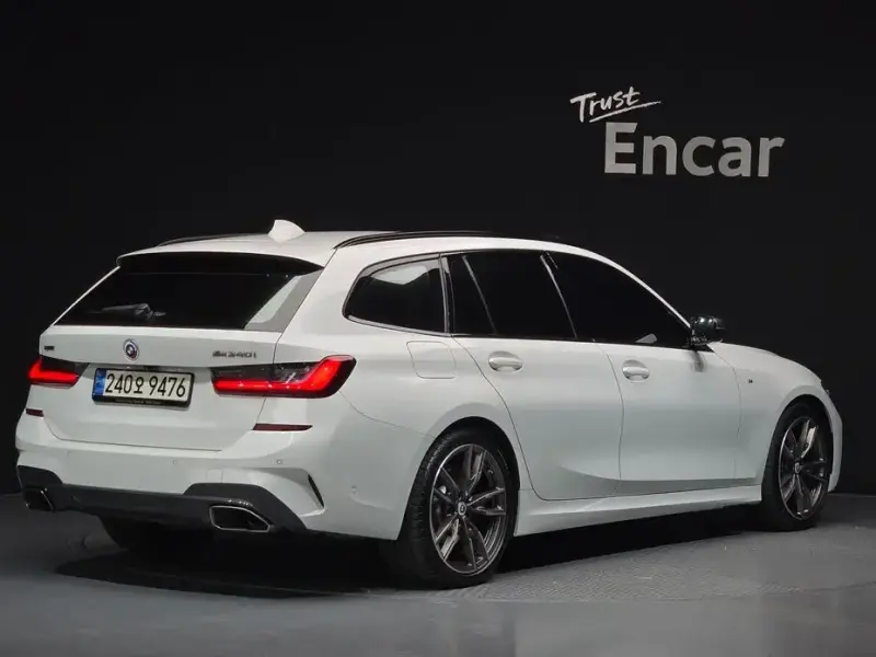 2022 BMW 3 серии с пробегом 47 740 км