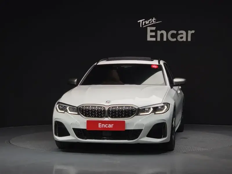 2022 BMW 3 серии с пробегом 47 740 км