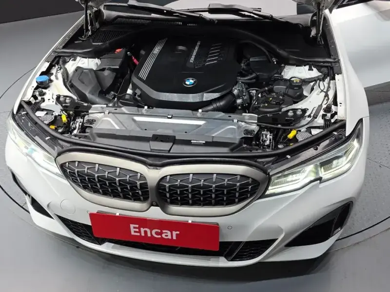 2022 BMW 3 серии с пробегом 47 740 км