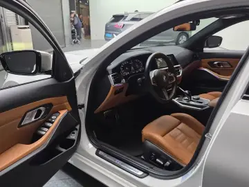 2022 BMW 3 серии с пробегом 47 740 км