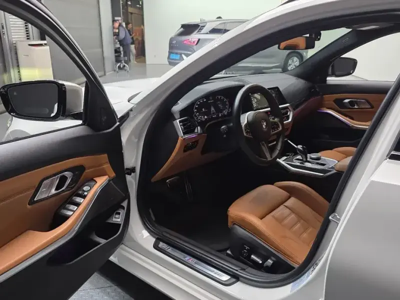 2022 BMW 3 серии с пробегом 47 740 км