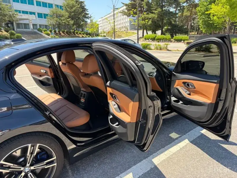 2022 BMW 3 серии с пробегом 33 104 км