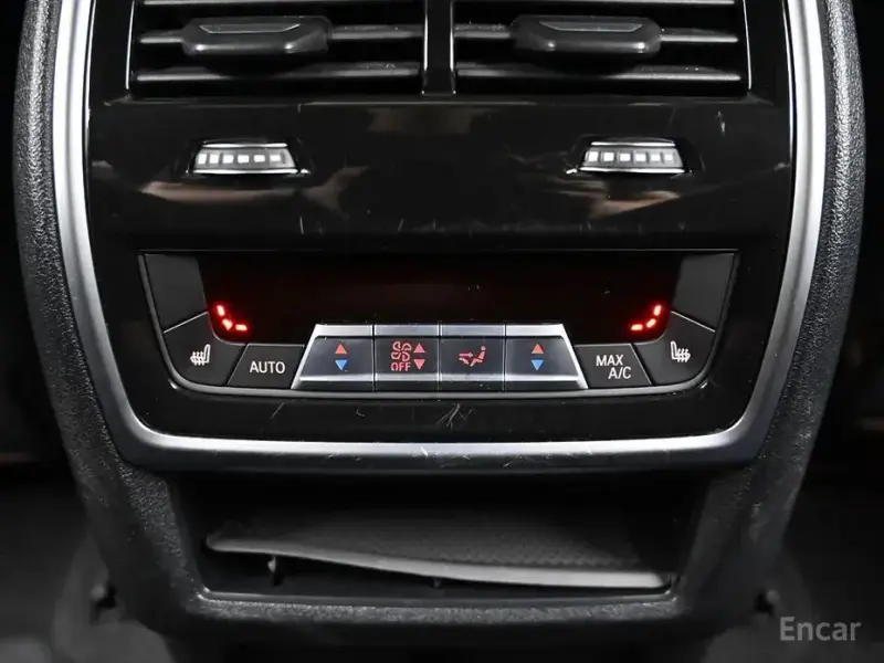 2023 BMW X6 с пробегом 27 017 км