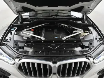 2023 BMW X6 с пробегом 45 131 км