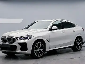 2022 BMW X6 с пробегом 46 127 км