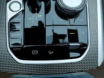 2022 BMW X6 с пробегом 46 127 км
