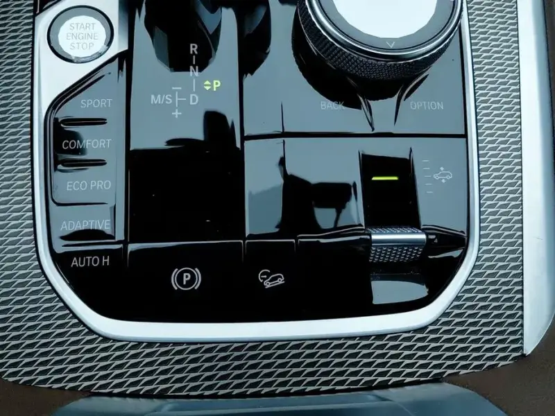 2022 BMW X6 с пробегом 46 127 км