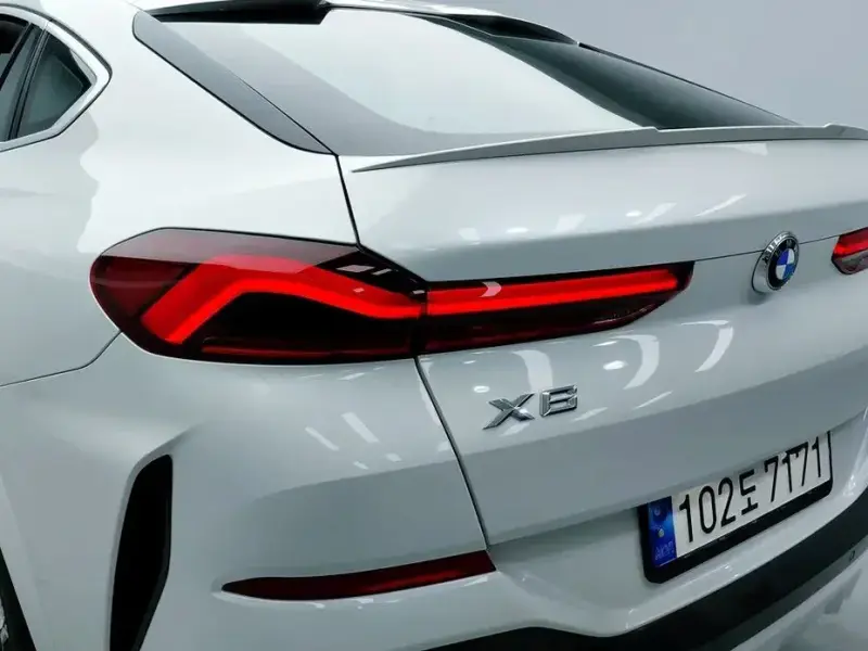 2022 BMW X6 с пробегом 46 127 км