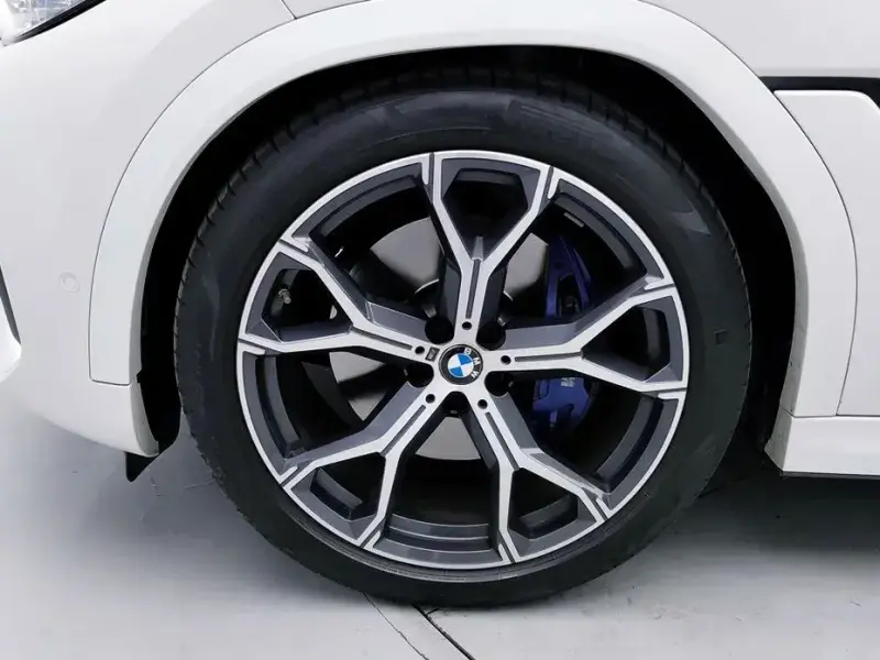 2022 BMW X6 с пробегом 46 127 км