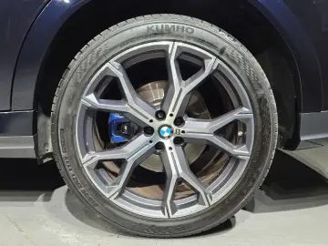 2022 BMW X6 с пробегом 46 696 км