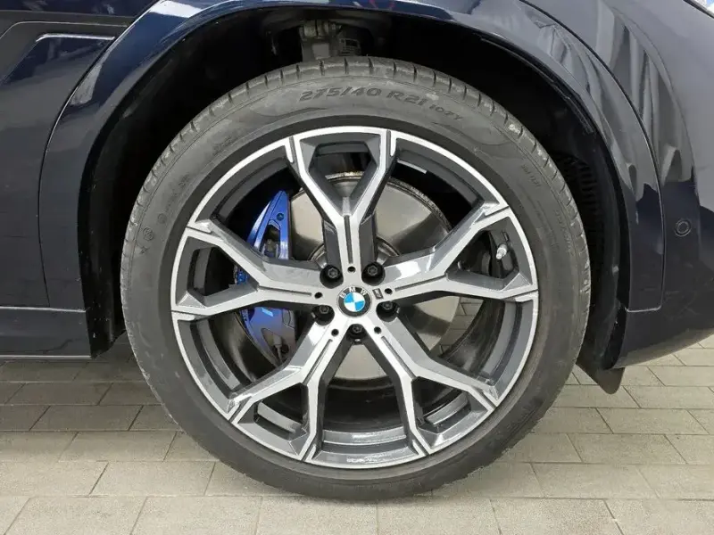 2021 BMW X6 с пробегом 15 468 км