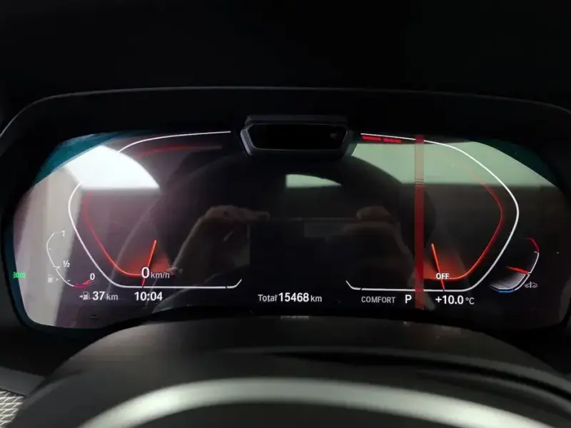 2021 BMW X6 с пробегом 15 468 км
