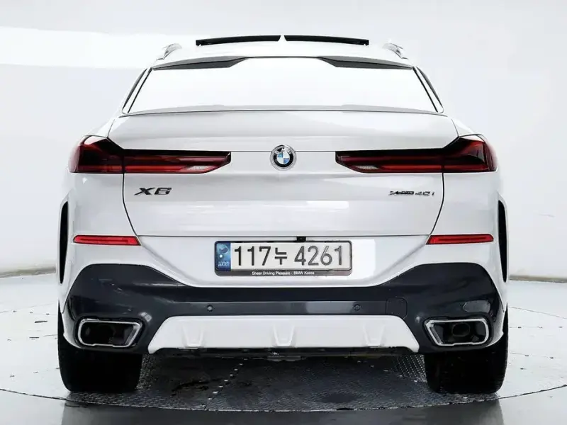 2022 BMW X6 с пробегом 75 055 км