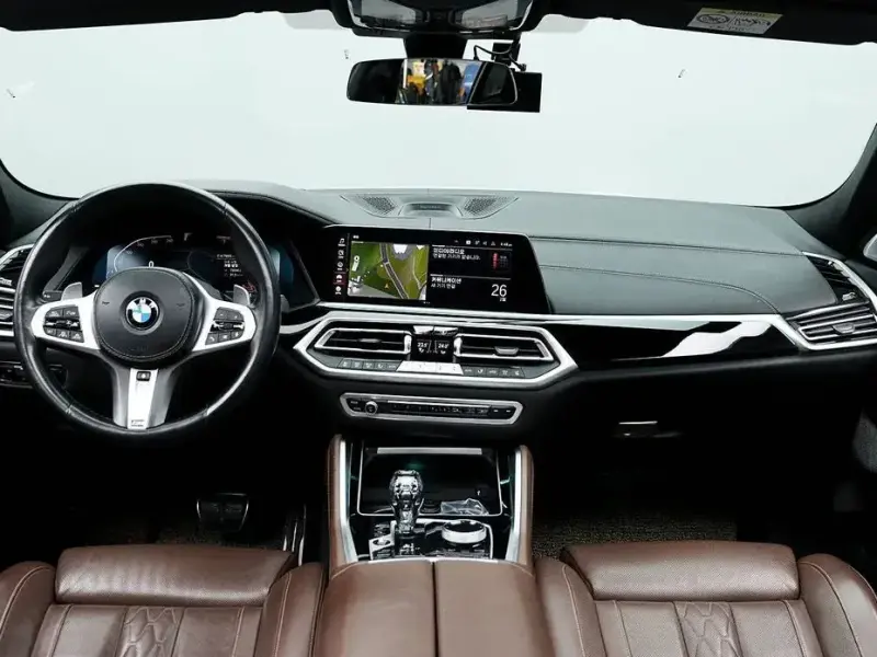 2022 BMW X6 с пробегом 75 055 км