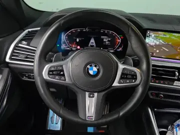 2022 BMW X6 с пробегом 24 443 км