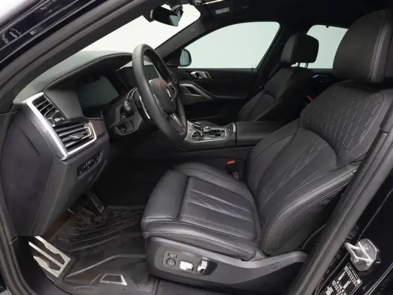 2023 BMW X6 с пробегом 32 585 км