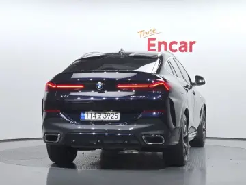 2022 BMW X6 с пробегом 62 353 км