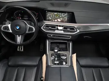 2022 BMW X6 с пробегом 93 708 км