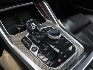 2022 BMW X6 с пробегом 93 708 км