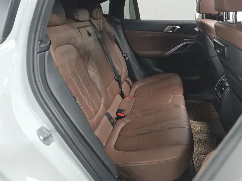 2021 BMW X6 с пробегом 51 480 км