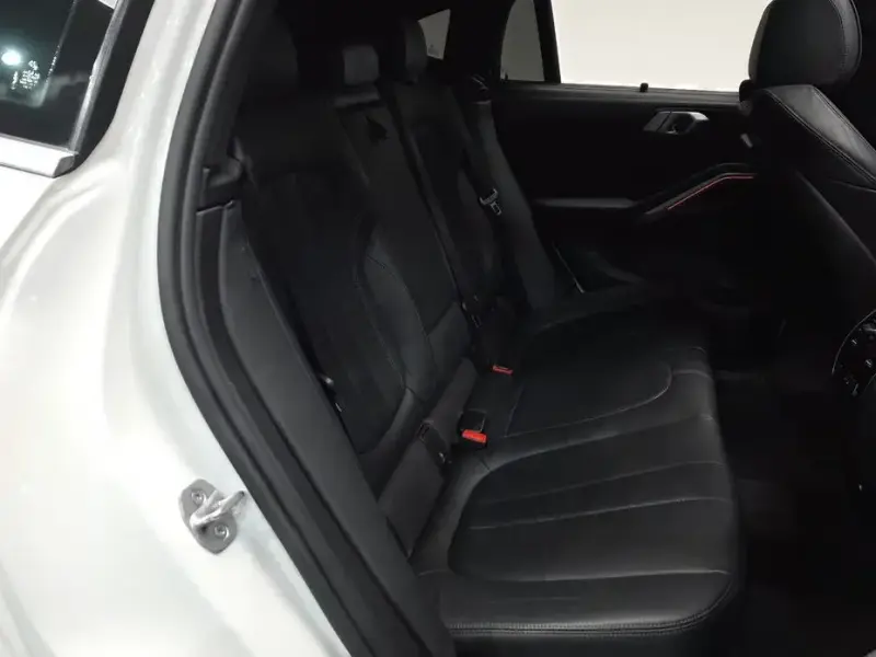 2022 BMW X6 с пробегом 93 708 км