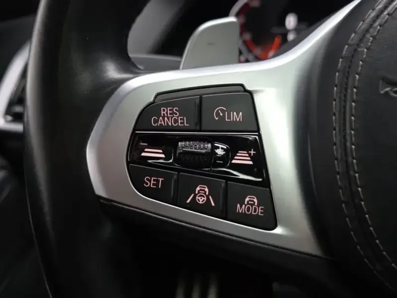 2022 BMW X6 с пробегом 93 708 км