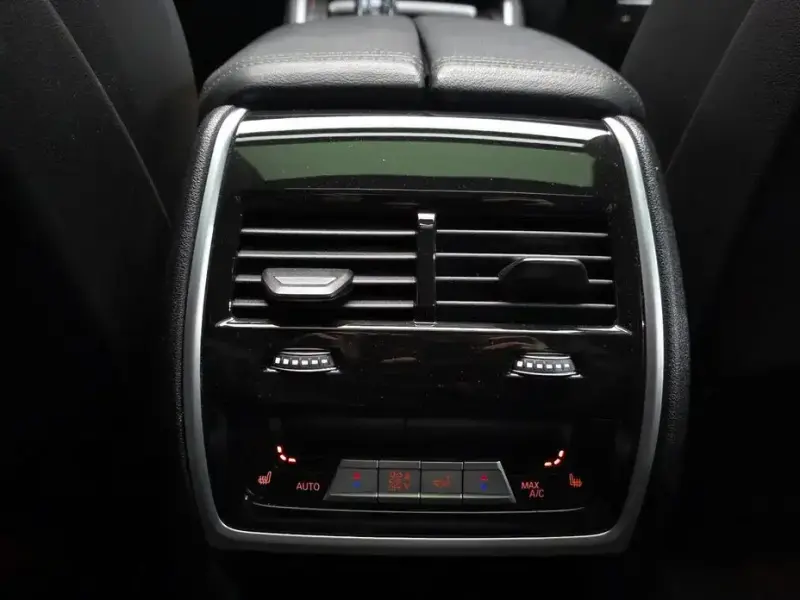 2022 BMW X6 с пробегом 93 708 км