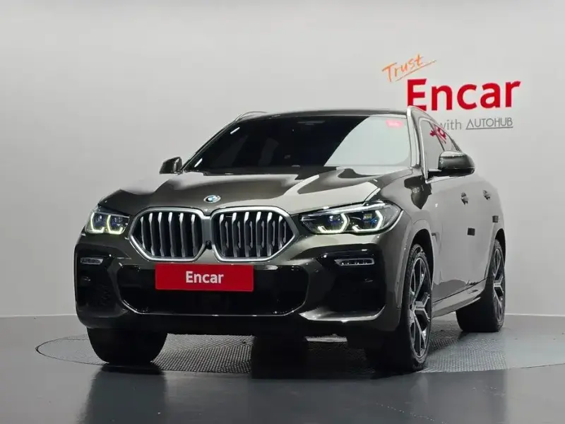 2021 BMW X6 с пробегом 70 565 км