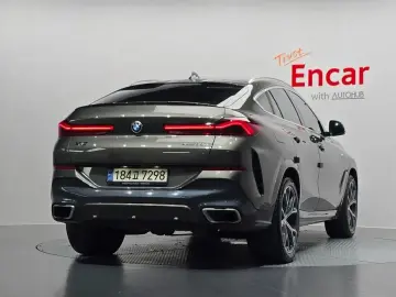 2021 BMW X6 с пробегом 70 565 км
