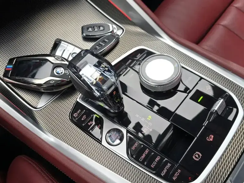 2021 BMW X6 с пробегом 93 944 км