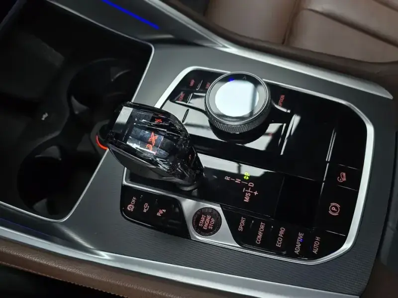 2021 BMW X6 с пробегом 70 565 км