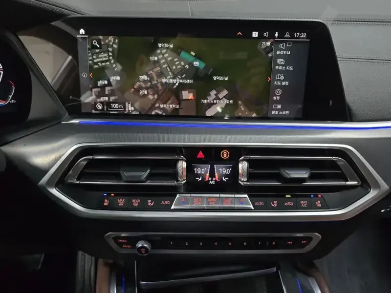 2021 BMW X6 с пробегом 70 565 км