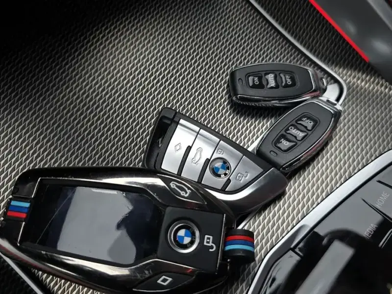 2021 BMW X6 с пробегом 93 944 км