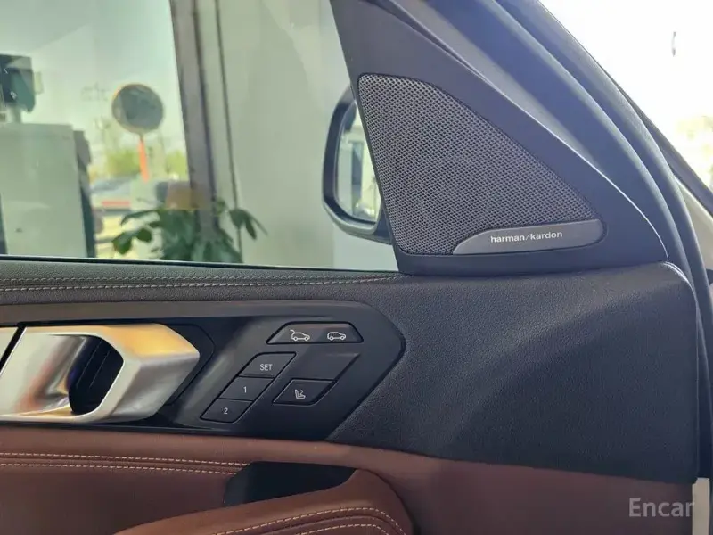 2023 BMW X6 с пробегом 93 000 км