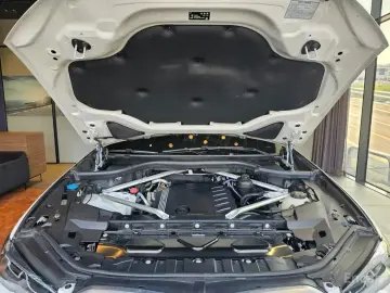 2023 BMW X6 с пробегом 93 000 км