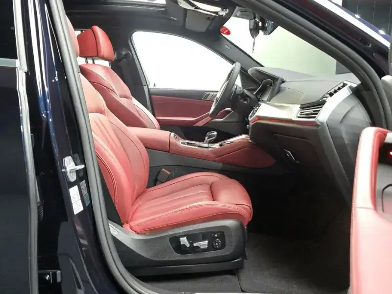 2021 BMW X6 с пробегом 93 944 км
