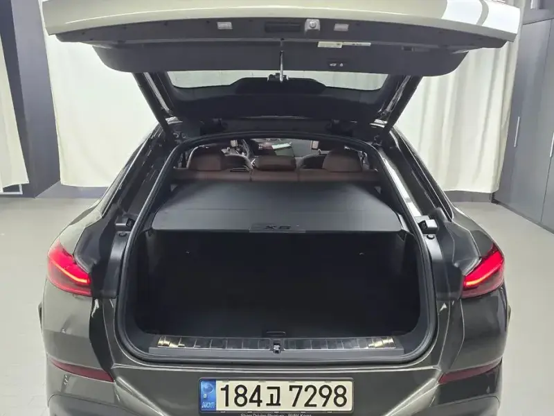 2021 BMW X6 с пробегом 70 565 км