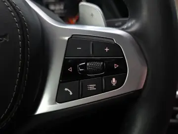 2021 BMW X6 с пробегом 93 944 км