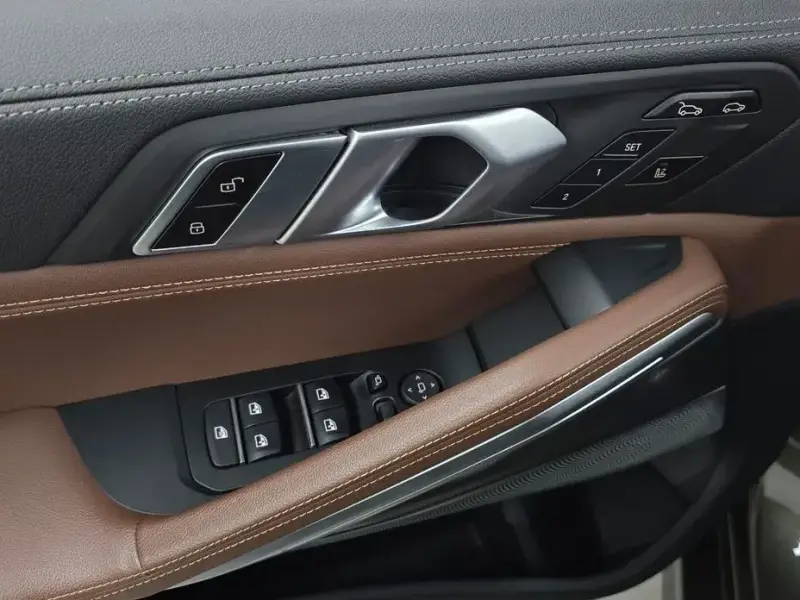 2021 BMW X6 с пробегом 70 565 км
