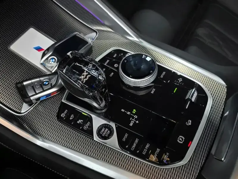 2023 BMW X6 с пробегом 5 851 км