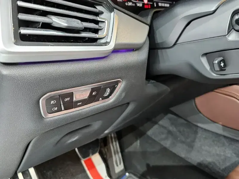 2021 BMW X6 с пробегом 35 243 км