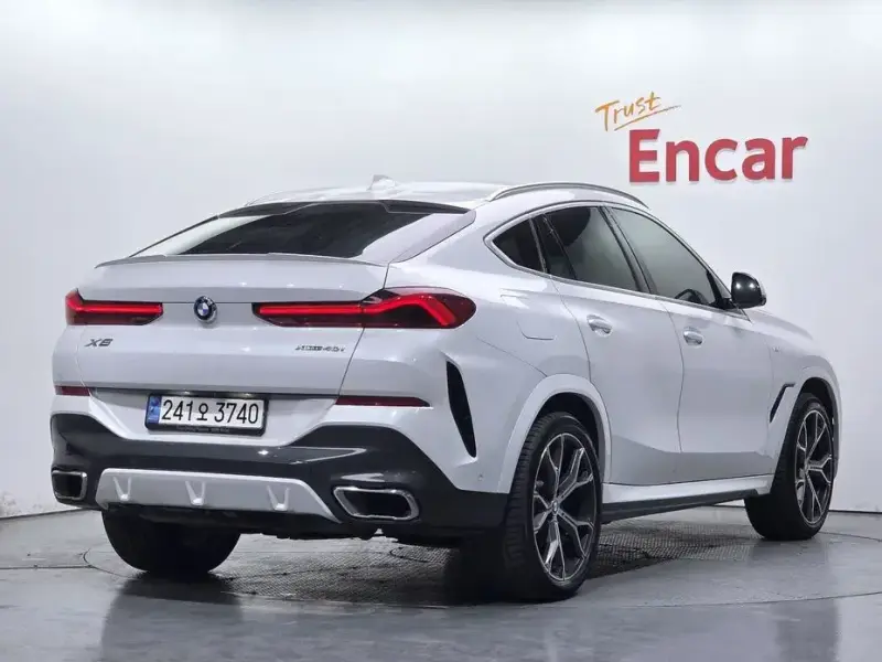 2021 BMW X6 с пробегом 98 185 км