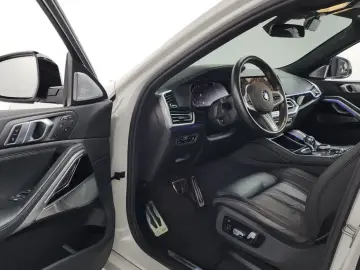 2021 BMW X6 с пробегом 94 203 км