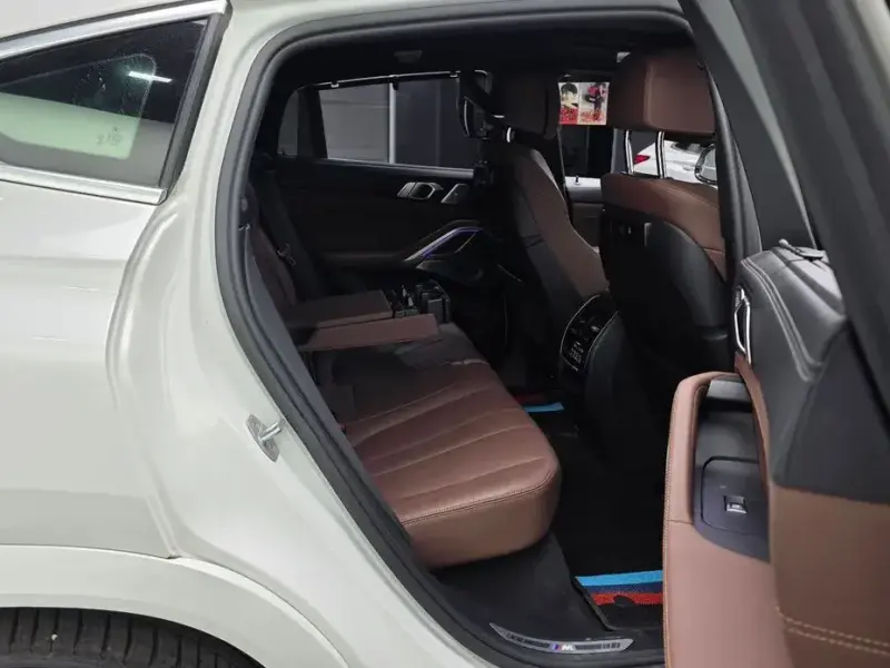 2021 BMW X6 с пробегом 98 185 км