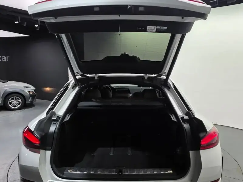2021 BMW X6 с пробегом 98 185 км