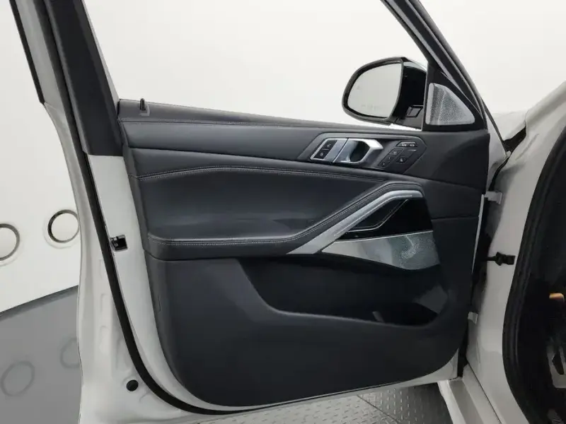 2021 BMW X6 с пробегом 94 203 км